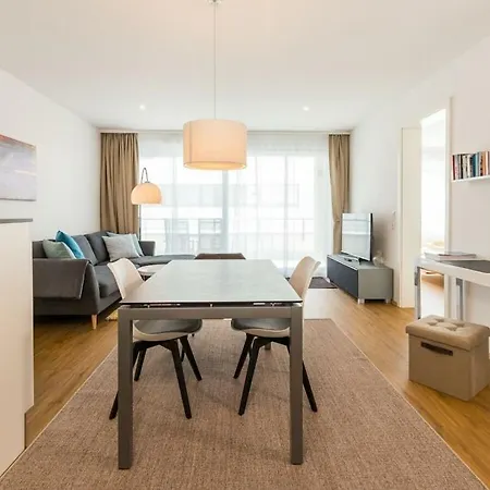 Σπίτι διακοπών In With Swimming Pool *